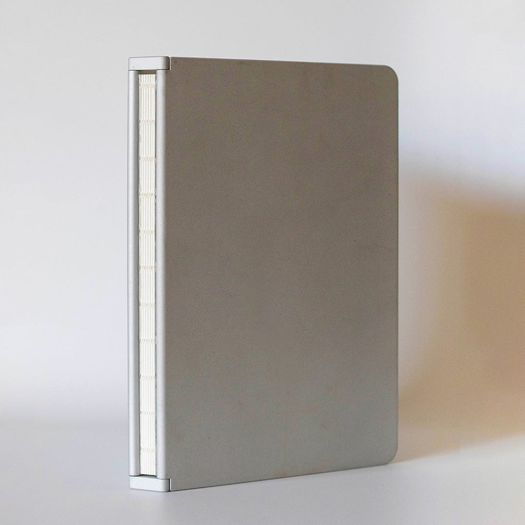 Vellum Modular Notebook Chassis