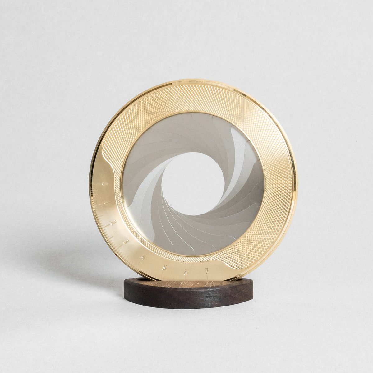 Aspinall Brass Circle-Drawing Tool — bright brass finish