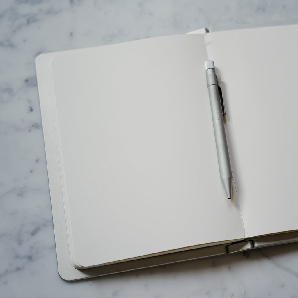 Vellum Modular Notebook Chassis