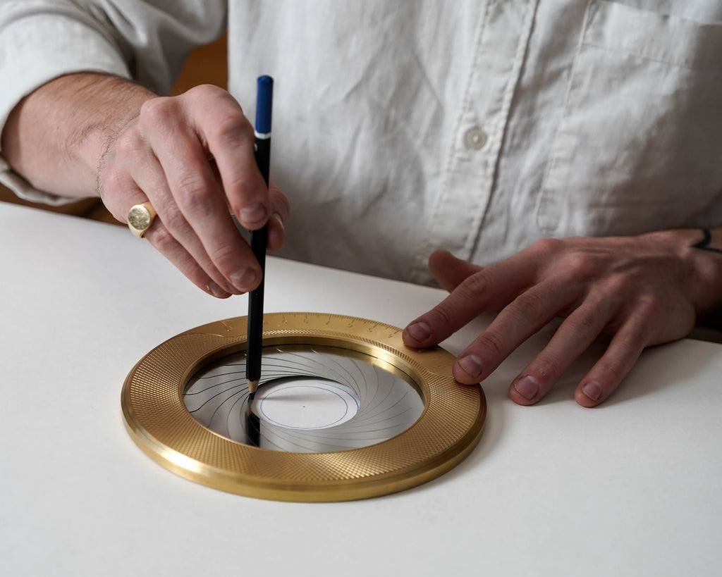 Beaumont Large Brass Circle Drawing Tool