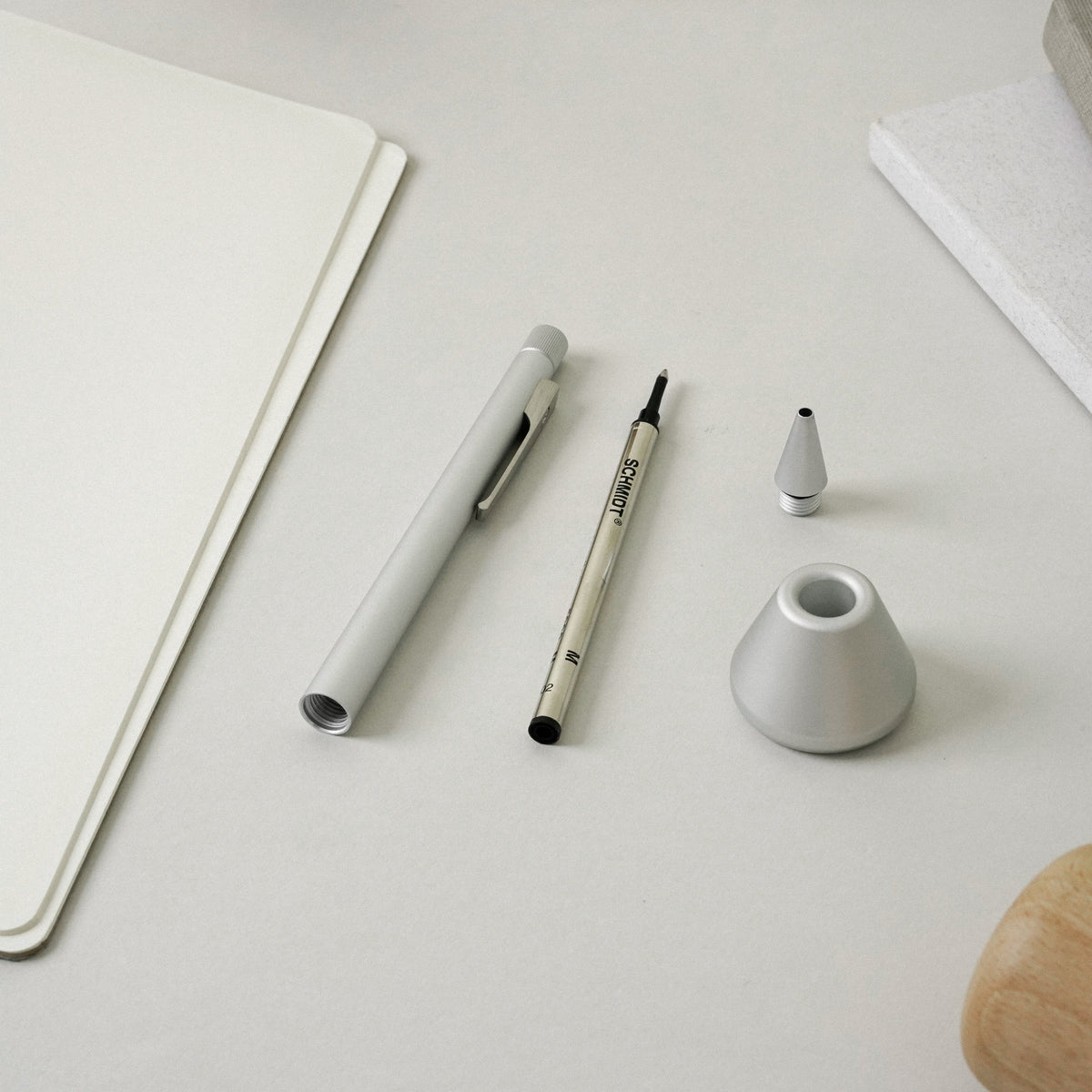 Ferris Magnetic Brass Ballpoint Pen